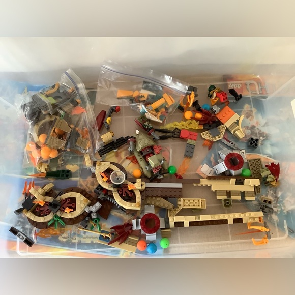 Gigantic LEGO Chima collection see pics tons of minifigures & other other brand - Picture 7 of 16